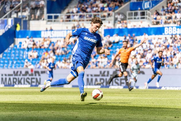 August 8, 2026, xdaymx, Soccer 2. Bundesliga, Karlsruher SC vs. Arminia Bielefeld, Broschinski scores twice, Moritz Karlsruhe DFL DFB REGULATIONS PROHIBIT ANY USE OF PHOTOGRAPHS AS IMAGE SEQUENCES AND OR QUASI-VIDEO Karlsruhe