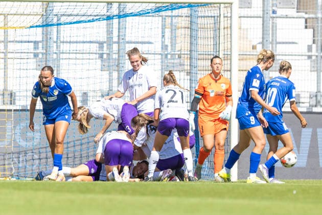 Women s Bundesliga 2: FC Carl Zeiss Jena vs. SGS Essen, Jena, August 8, 2026; Celebrations, SGS Essen, Women s Bundesliga 2: FC Carl Zeiss Jena vs. SGS Essen, ad hoc arena at Ernst Abbe Sportfeld, August 8, 2026 Copyright: xBEAUTIFULxSPORTS Duehringx