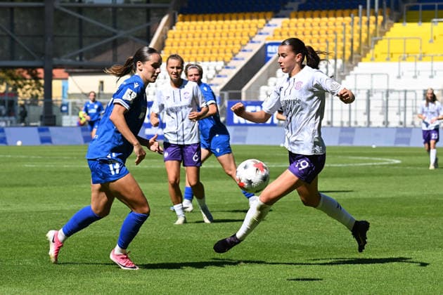 Soccer I Women s I 2026–2027 Season I Bundesliga I Matchday 2 I FC Carl Zeiss Jena vs. SGS Essen I August 8, 2026 Rieke Tietz 17, FC Carl Zeiss Jena, Selina Maria Albrecht 19, SGS Essen, Jena Ernst Abbe Sportfeld, ad hoc Arena, Thuringia, Germany Copyright: xLobeca InesxHähnelx