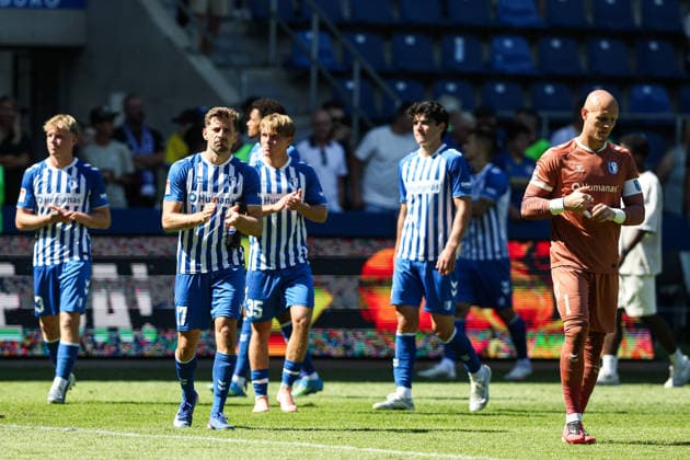 Alexander Nollenberger, 1. FC Magdeburg, 17, and goalkeeper Dominik Reimann, 1. FC Magdeburg, 1, 2026–2027 Bundesliga season: 1. FC Magdeburg vs. Eintracht Braunschweig at the Avnet Arena in Magdeburg. Action, soccer, man,Men, Germany, August 8, 2026