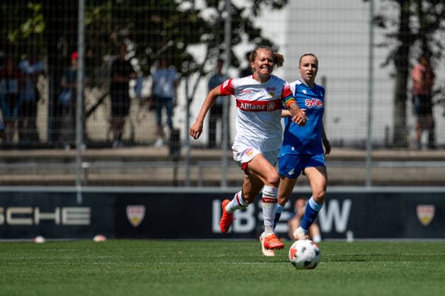 August 8, 2026, GER, Soccer, Women s, Friendly, 2026–2027 Season, VfB Stuttgart vs. TSG 1899 Hoffenheim Maximiliane Rall VfB Stuttgart, 08 am Ball, Stuttgart Robert Schlienz Stadium Baden-Württemberg Germany Copyright: xNordphoto Memmlerx