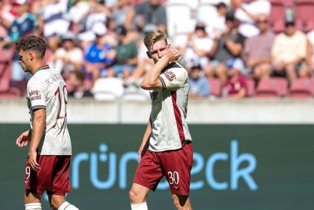 Goal celebration by Robin Fellhauer (19, FC Augsburg) and Anton Kade (30, FC Augsburg) after the equalizer (2–2), FC Augsburg vs. US Sassuolo Calcio, Soccer, Bundesliga 1, Friendly Match, 2026–27 Season, August 8, 2026, Augsburg, Bavaria, Germany Copyright: xkolbert-press ChristianxKolbertx
