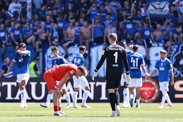 August 8, 2026, xtvx, Soccer 2. Bundesliga, SV Darmstadt 98 vs. Holstein Kiel after the game, after the match, Jonas Therkelsen of Holstein Kiel looks disappointed; goalkeeper Marcel Schuhen of SV Darmstadt 98 looks disappointed. DFL and DFB regulations prohibit any use of photographs as image sequences and or quasi-video. Darmstadt