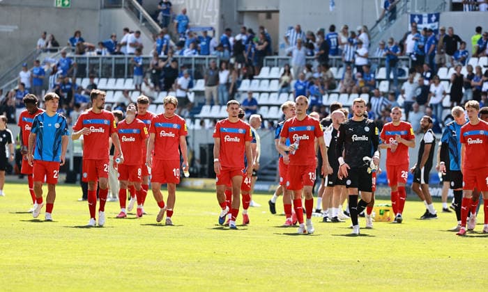 August 8, 2026, xtvx, Soccer 2. Bundesliga, SV Darmstadt 98 vs. Holstein Kiel – Holstein Kiel team after the game, after the match. DFL and DFB regulations prohibit any use of photographs as image sequences and or quasi-video. Darmstadt