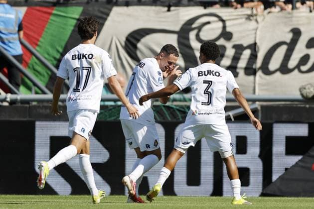NIJMEGEN - (lr) Nils Rossen of Telstar, Rui Mendes of Telstar, and Gerald Alders of Telstar celebrate the 0-2 during the Dutch Eredivisie match between NEC Nijmegen and Telstar at De Goffert on August 8, 2026, in Nijmegen, the Netherlands. BART STOUTJESDIJK ANP Eredivisie 2026 27 xVIxANPxSportx xxANPxIVx 565086862 originalFilename: 565086862.jpg