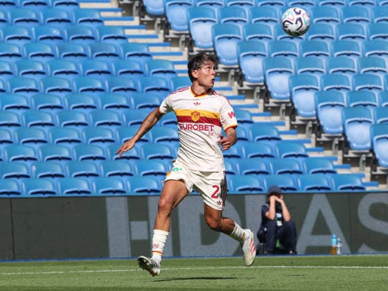 SOCCER - Friendly Match - Brighton and Hove Albion vs. Roma Photo by IPA ABACAPRESS.COM87322272 - August 8, 2026: Brighton vs. AS Roma (Friendly). Sports; Soccer; Pictured: Dybala (Photo by Gino Mancini) Brighton  Copyright: xIPAxSport ABACAx