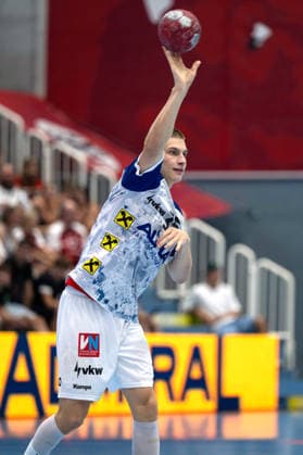 HANDBALL - ALPLA Sommercup HARD,AUSTRIA,08.AUG.26 - HANDBALL - ALPLA Sommercup, third place match, HC Hard vs TBV Lemgo Lippe. Image shows Matthias Haemmerle (Hard).  GEPAxpictures xOliverxLerch