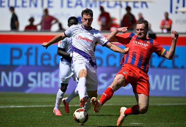 Tackle, Action: Patrick Mainka, 1 FC Heidenheim 1846 (FCH) 06 vs. Robin Meissner, VfL Osnabrück 11, 1 FC Heidenheim 1846 (FCH) vs. VfL Osnabrück, August 8, 2026. DFL REGULATIONS PROHIBITANY USE OF PHOTOGRAPHS AS IMAGE SEQUENCES AND OR QUASI-VIDEO 1 FC Heidenheim 1846 FCH vs. VfL Osnabrück