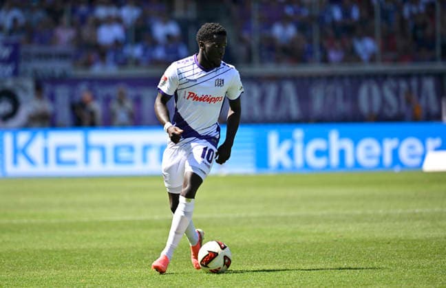 Ismail Badjie, VfL Osnabrück 10, from 1 FC Heidenheim 1846 (FCH) vs. VfL Osnabrück, August 8, 2026. DFL regulations prohibit any use of photographs as image sequences and or QUASI-VIDEO 1 FC Heidenheim 1846 (FCH) vs. VfL Osnabrück