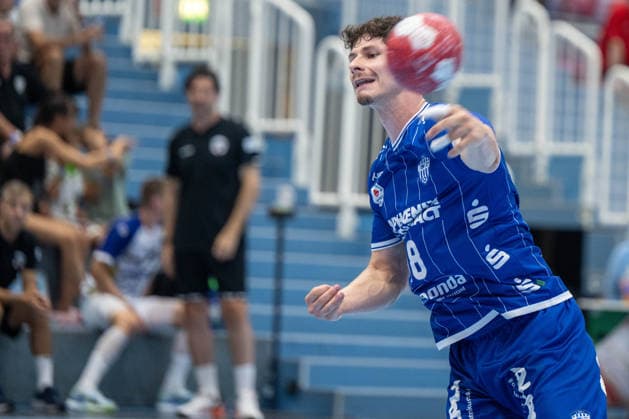 HANDBALL - ALPLA Sommercup HARD,AUSTRIA,08.AUG.26 - HANDBALL - ALPLA Sommercup, third place match, HC Hard vs TBV Lemgo Lippe. Image shows Levin Wanner (Lemgo).  GEPAxpictures xOliverxLerch