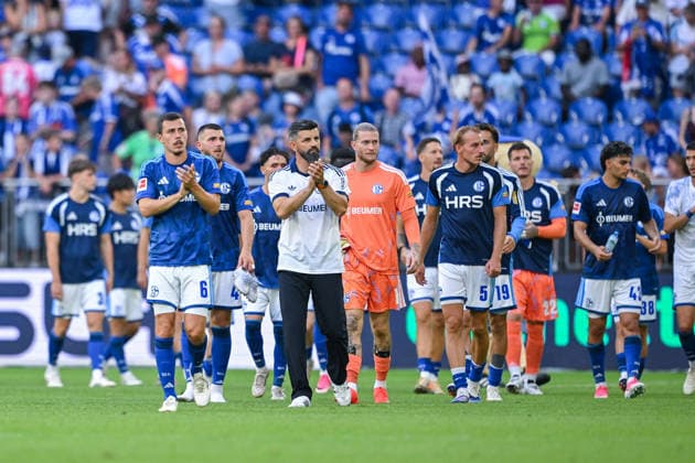 August 8, 2026, Soccer, 2026–2027 Season, Friendly Match, FC Schalke 04 vs. Atalanta Bergamo, Ron Schallenberg (FC Schalke 04), Coach Miron Muslic (FC Schalke 04), Goalkeeper Loris Karius (FC Schalke 04), Timo Becker (FC Schalke 04) xRHR PHOTO YYx Copyright: KROEGER RHR-FOTOx RHR-FOTO YY