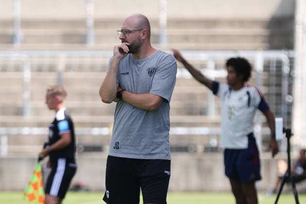 August 8, 2026, Men s, Soccer, 2026–2027 season, Bavarian Regional League, Matchday 3: FC Bayern Munich II vs. FC Schweinfurt 05; Coach Jan Gernlein of FC Schweinfurt 05 standing on the sideline; single frame; Munich, Städtisches Stadion an der Grü, Bavaria, Germany
