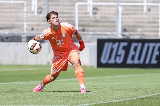 August 8, 2026, Men s, Soccer, 2026–2027 Season, Bavarian Regional League, Matchday 3: FC Bayern Munich II vs. FC Schweinfurt 05; Goalkeeper Jannis Bärtl of FC Bayern Munich II, No. 01 with the ball; Single frame; Munich, Municipal Stadium an der Grü, Bavaria, Germany