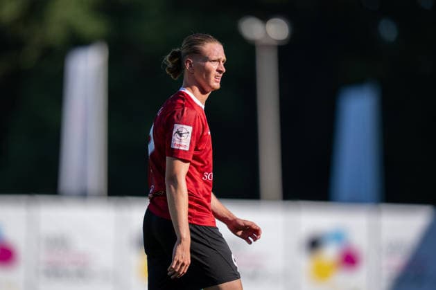 Marlon Fass, SG Sonnenhof Großaspach, 09, SG Sonnenhof Großaspach vs. Fortuna Cologne, Soccer, 3rd Division, Matchday 1, August 8, 2026, DFB regulations prohibit any use of photographs as image sequences and or quasi-video. Aspach, Baden-Württemberg, Germany Copyright: xkolbert-press PhilipxZieglerx