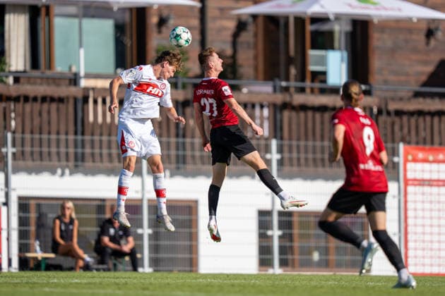Tackle between Loris Maier (SG Sonnenhof Großaspach, 27) and Seymour Funger (Fortuna Köln, 05), SG Sonnenhof Großaspach vs. Fortuna Köln, Soccer, 3rd Division, Matchday 1, August 8, 2026, DFB regulations prohibit any use of photographs as image sequences and or quasi-video. Aspach, Baden-Württemberg, Germany Copyright: xkolbert-press PhilipxZieglerx