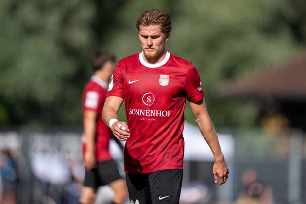Tim Rossmann, SG Sonnenhof Großaspach, 11, SG Sonnenhof Großaspach vs. Fortuna Köln, Soccer, 3rd Division, Matchday 1, August 8, 2026, DFB regulations prohibit any use of photographs as image sequences and or quasi-video. Aspach, Baden-Württemberg, Germany Copyright: xkolbert-press PhilipxZieglerx