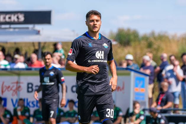 Stefano Marino, SC Paderborn 07, 30, German soccer, 2026–27 season, first friendly match of the day, August 8, 2026, Werder Bremen vs. SC Paderborn 07, Stadion am Oyther Berg, Oythe, Vechta, Lower Saxony Copyright: xLeonxFrickx