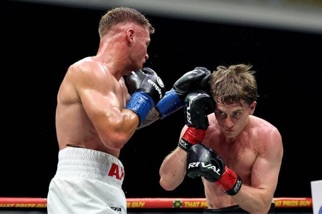 Zuffa Boxing 10, 3Arena, Dublin 8 8 2026 Sam Hickey and Brad Axe Sam Hickey and Brad Axe 8 8 2026  Copyright: xx NE1L6350