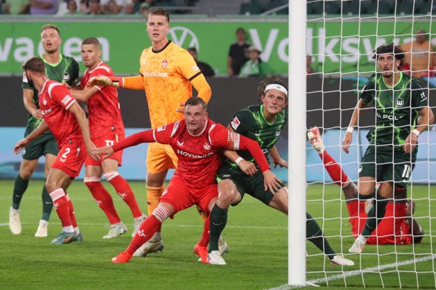 August 8, 2026, xgox, Soccer, 2. Bundesliga, VfL Wolfsburg vs. FC Kaiserslautern: Marlon Ritter (Kaiserslautern), Fabian Reese (Wolfsburg), 11: Tackle, duel, battle, tackle DFL DFB REGULATIONS PROHIBIT ANY USE OF PHOTOGRAPHS as IMAGE SEQUENCES and or QUASI-VIDEO Wolfsburg