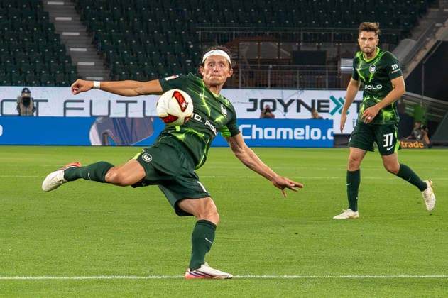 German Soccer 2. Bundesliga, Matchday 1, 2026–2027, VfL Wolfsburg vs. 1. FC Kaiserslautern on August 8, 2026, at the Volkswagen Arena in Wolfsburg; Fabian Reese (VfL Wolfsburg), 11 shots; Volkswagen Arena, Wolfsburg, Germany Copyright: xSvenxHeidmannx