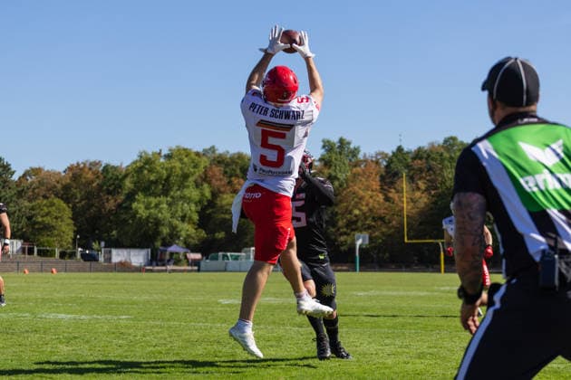Corey Jeeves Düsseldorf Panthers vs. Potsdam Royals Corey Jeeves, tight end, 5 Düsseldorf Panthers vs. Potsdam Royals at Panther Stadium in Düsseldorf, Germany, North Rhine-Westphalia American football, Week 9 of the 2026 Effect Energy GFL season. Final score: 0–49