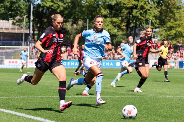 Leverkusen, Germany, August 8, 2026 Season Opener: Friendly Match—Bayer Leverkusen Women vs. Feyenoord Rotterdam Women. Pictured, from left: Cornelia Kramer (Leverkusen) in a footrace. Copyright: HMBxMedia MadeleinexFantini