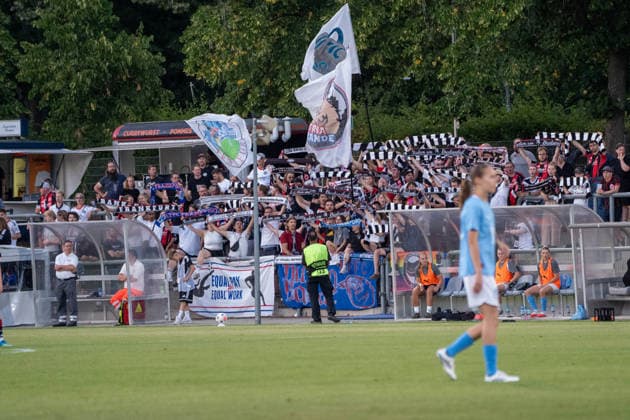 August 8, 2026, xhfmx, Soccer UEFA WCLQ, Eintracht Frankfurt vs. Malmö FF Eintracht fans celebrate the victory over Malmö DFL DFB REGULATIONS PROHIBIT ANY USE OF PHOTOGRAPHS as IMAGE SEQUENCES and or QUASI-VIDEO Frankfurt