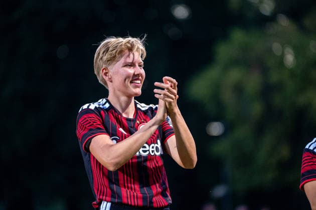August 8, 2026, xhfmx, Soccer UEFA WCLQ, Eintracht Frankfurt vs. Malmö FF: The Eintracht women celebrate their home victory against Malmö. Paulina Krumbiegel, Eintracht Frankfurt, 27. DFL and DFB regulations prohibit any use of photographs as image sequences and or quasi-video. Frankfurt