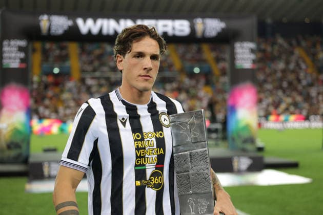 IPA87332645 - Udinese s Nicolò Zaniolo was named MVP of the match during the FVG Cup game between Udinese Calcio and Nottingham Forest Football Club at the Bluenergy Stadium in Udine, Italy, on August 8, 2026.  Copyright: xMattiaxRadoni IPAxSportx xx 87332645