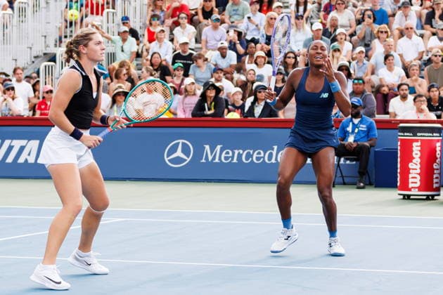 August 8, 2026, Toronto, On, Canada: Coco Gauff of the United States, right, reacts after missing a her return in a doubles match with her teammate Caty McNally of the United States against Katerina Siniakova of Czechia and Shuai Zhang of China during National Bank Open tennis action in Toronto, on Saturday, Aug. 8, 2026. Canada News - August 8, 2026 - ZUMAc35_ 20260808_zaf_c35_084 Copyright: xKeitoxNewmanx