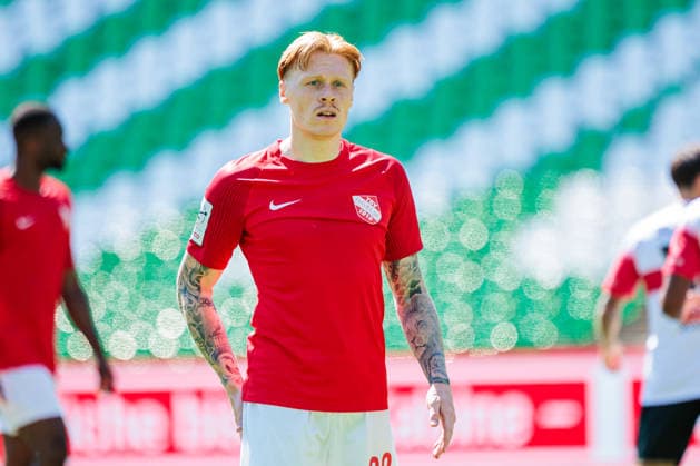 Leon Sommer Deiss, TSV Havelse 1912, 22 GER, TSV Havelse 1912 vs. VfB Stuttgart II, Soccer, 3rd Division, Matchday 1, 2026–2027 Season, August 8, 2026 DFL regulations prohibit any use of photographs as image sequences and or quasi-video GER, TSV Havelse 1912 vs. VfB Stuttgart II, Soccer, 3rd Division, Matchday 1, 2026–2027 season, August 8, 2026, Hanover Copyright: xEibner-Pressefoto JanxRollingerx EP_JSK