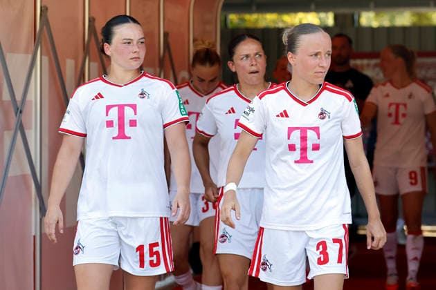 Soccer players Amelie Bohnen (defense), Laura Feiersinger (midfield), and Beke Sterner (defense) during the friendly match between 1. FC Köln’s women’s first team and FC Twente Enschede (NED) at Franz Kremer Stadium. Final score: 5–1 for Köln, August 8, 2026, North Rhine-Westphalia, Germany Copyright: xChristophxHardtx