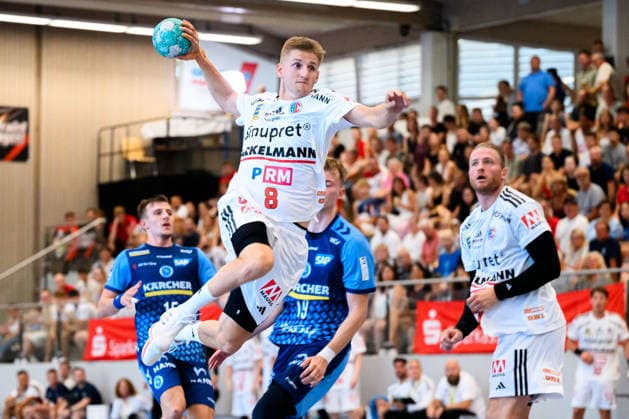 Altensteig SCup 26 27 HC Erlangen TVB Stuttgart Sander Andreassen Overjordet HC Erlangen Altensteig Eichwaldhalle Baden-Württemberg Germany