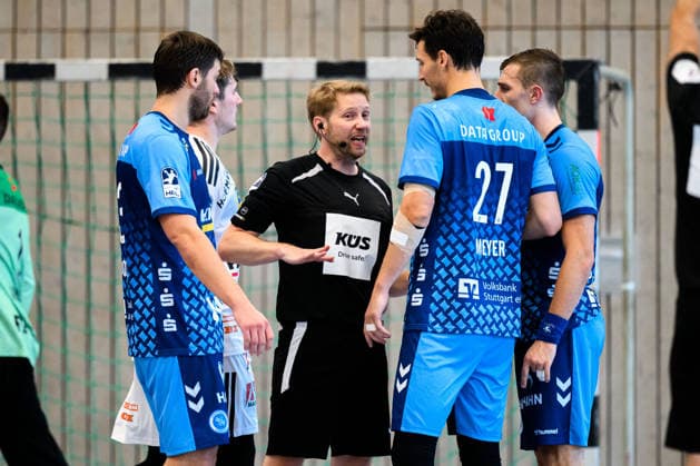 Altensteig SCup 26 27 HC Erlangen TVB Stuttgart Referee Jan Lier Altensteig Eichwaldhalle Baden-Württemberg Germany