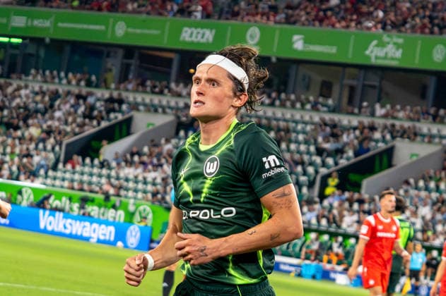 German Soccer 2. Bundesliga, Matchday 1, 2026–2027, VfL Wolfsburg vs. 1. FC Kaiserslautern on August 8, 2026, at the Volkswagen Arena in Wolfsburg; Fabian Reese of VfL Wolfsburg, 11; facial expression, facial gestures; Volkswagen Arena, Wolfsburg, Germany Copyright: xSvenxHeidmannx