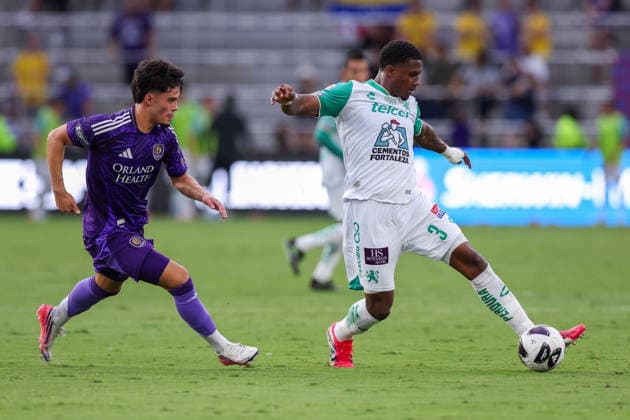 August 8, 2026, Orlando, Florida, USA: LeoÂ³n defender JUAN GUEVARA (3) works the ball against Orlando City SC. Orlando City SC hosted Leon in a Leagues Cup march at Inter.Co Stadium in Orlando, FL. Soccer 2026: Leon 2:1 Orlando City SC  - ZUMAm299 20260808_znp_m299_008 Copyright: xTaylorxMcFeex
