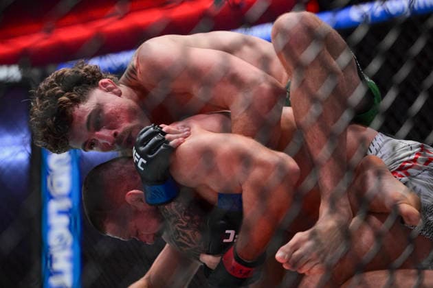August 8, 2026, Las Vegas, Nevada, USA: QUILLAN SALKILLD defeats MATEUSZ GAMROT by a submission (rear naked choke) during UFC Fight Night 120 at the UFC APEX in Las Vegas. Las Vegas USA - ZUMAo117 20260808_zsp_o117_007 Copyright: xMikaelxOnax