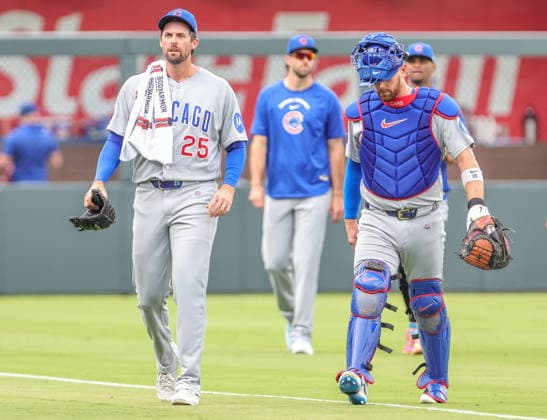 AUG 08, 2026: Chicago Cubs starting pitcher Clay Holmes (25) and Chicago Cubs catcher Carson Kelly (15) walks out of the bullpen towards the dugout against the Kansas City Royals at Kauffman Stadium Kansas City, MO. CSM MLB, Baseball Herren, USA 2026: Cubs Vs Royals Aug 8th  - ZUMAc04_ 20260808_zma_c04_403 Copyright: xRomanxPunox