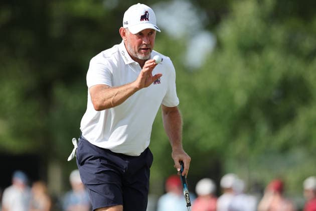 BEDMINSTER, NJ - AUGUST 08: Lee Westwood of the LIV Golf League salutes fans on the 15th hole during the third round of LIV Golf New York on August 8, 2026 at Trump National Golf Club in Bedminster, New Jersey. (Photo by Andrew Mordzynski Icon Sportswire) GOLF: AUG 08 LIV Golf New York EDITORIAL USE ONLY Icon2608088160554