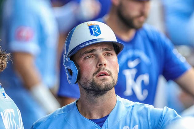 MLB, Baseball Herren, USA 2026: Cubs Vs Royals Aug 8th AUG 08, 2026: Kansas City Royals infielder Michael Massey (19) celebrates in the dugout against the Chicago Cubs at Kauffman Stadium Kansas City, MO. Roman Puno CSM (Credit Image: Â Roman Puno Cal Media) Kansas City Missouri United States EDITORIAL USE ONLY Copyright: xx ZUMA-20260808_zma_c04_388.jpg RomanxPunox csmphotothree510026