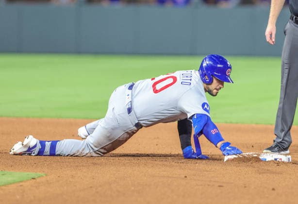 MLB, Baseball Herren, USA 2026: Cubs Vs Royals Aug 8th AUG 08, 2026: Chicago Cubs designated hitter Michael Conforto (20) slides into second base after hitting a double in the 9th inning against the Kansas City Royals at Kauffman Stadium Kansas City, MO. Roman Puno CSM (Credit Image: Â Roman Puno Cal Media) Kansas City Missouri United States EDITORIAL USE ONLY Copyright: xx ZUMA-20260808_zma_c04_350.jpg RomanxPunox csmphotothree510007