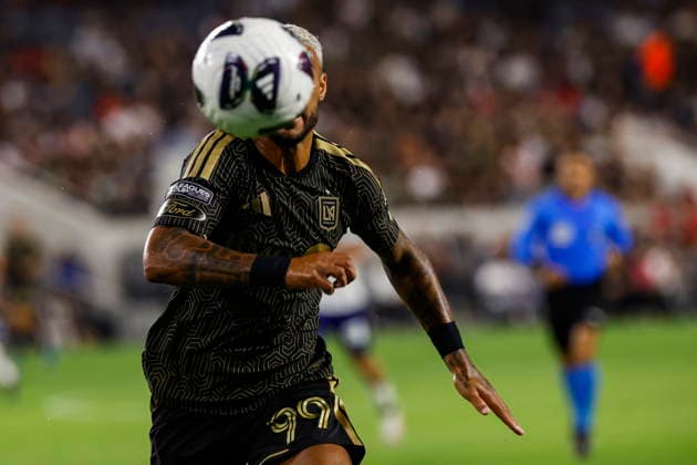 Leagues Cup - LAFC vs Deportivo Toluca Los Angeles FC forward Denis Bouanga goes for the ball in the first half during the Leagues Cup Phase One soccer match between Los Angeles FC and Deportivo Toluca at BMO Stadium in Los Angeles, California, USA, 08 August 2026. LOS ANGELES CALIFORNIA United States  Copyright: xCHRISxTORRESx