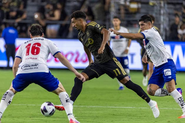 August 8, 2026, Los Angeles, California, USA: Los Angeles FC midfielder Timothy Justin Tillman (11) vies the ball against the Toluca FC during a Leagues Club soccer match on Saturday, Aug. 8, 2026 in Los Angeles. Leagues Club 2026: LAFC 1:0 Toluca FC  - ZUMAc68_ 20260808_zaf_c68_027 Copyright: xRingoxChiux