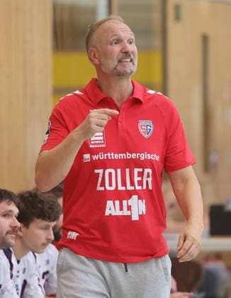 Bönnigheim, Handball: SG BBM Bietigheim vs. Kadetten Schaffhausen, Coach Hartmut Mayerhoffer (BBM)