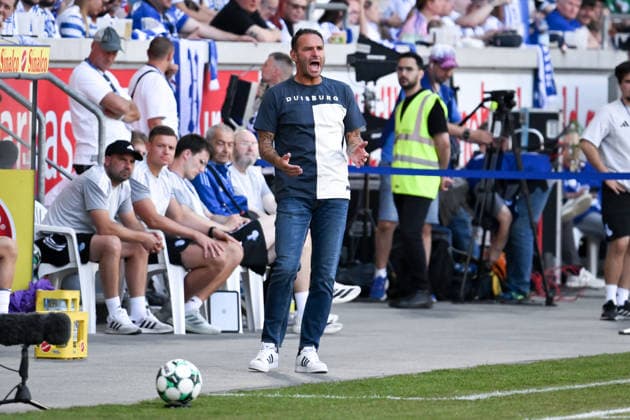 Coach Dietmar Hirsch, MSV Duisburg, August 8, 2026, Soccer, 3rd Division, 2026–27 Season, Matchday 1, MSV Duisburg vs. SV Meppen 3–0. DFB regulations prohibit any use of photographs as image sequences and or quasi-video. Duisburg, Schauinsland Reisen Arena, North Rhine-Westphalia, Germany Team2