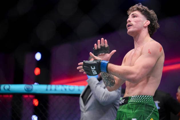 August 9, 2026, Las Vegas, Nevada, USA: QUILLAN SALKILLD (C) defeats MATEUSZ GAMROT (not in picture) by a submission (rear naked choke) during UFC Fight Night 120 at the UFC APEX in Las Vegas. UFC Fight Night 120: Salkilld Defeats Gamrot By Submission.  - ZUMAo117 20260809_zsp_o117_002 Copyright: xMikaelxOnax