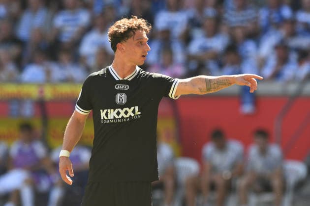 Tobias Missner, SV Meppen 1912, 3, gesturing (GER), MSV Duisburg vs. SV Meppen 1912, soccer, 3rd Division, Matchday 1, 2026–2027 season, August 8, 2026 DFL DFB regulations prohibit any use of photographs as image sequences and or quasi-video GER, MSV Duisburg vs. SV Meppen 1912, soccer, 3. Liga, Matchday 1, 2026–2027 season, August 8, 2026, Duisburg Copyright: xEibner-Pressefoto ThomasxThienelx EP_TTL