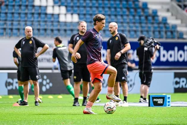 KAA Gent v KV Mechelen - Jupiler Pro League GENT, BELGIUM - AUGUST 09 : Praet Dennis midfielder of KV Mechelen pictured before the Jupiler Pro League match between KAA Gent and KV Mechelen on August 9, 2026 in Gent, Belgium, 09 08 2026 Gent Belgium  Copyright: xTgox
