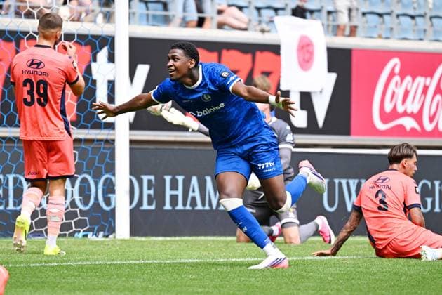 Gent s Josue Yamir Vergara celebrates after scoring the 2-0 goal during a soccer match between KAA Gent and KV Mechelen, Sunday 09 August 2026 in Gent, on day 1 of the 2026-2027 Jupiler Pro League first division of the Belgian championship. MAARTENxSTRAETEMANS  x183013339x