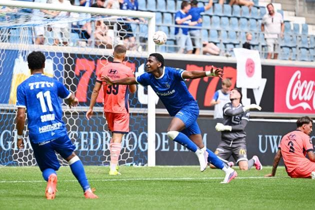 Gent s Josue Yamir Vergara celebrates after scoring the 2-0 goal during a soccer match between KAA Gent and KV Mechelen, Sunday 09 August 2026 in Gent, on day 1 of the 2026-2027 Jupiler Pro League first division of the Belgian championship. MAARTENxSTRAETEMANS  x183013340x
